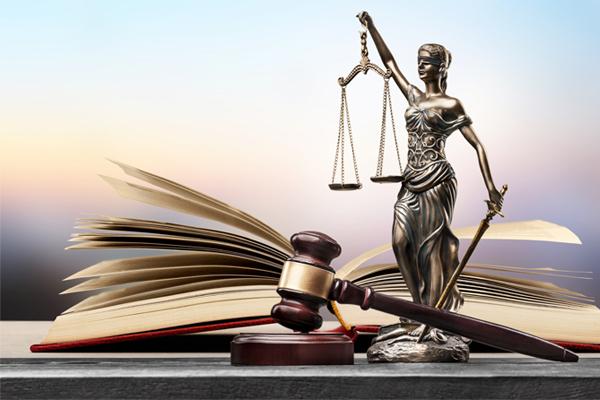 Acces au droit